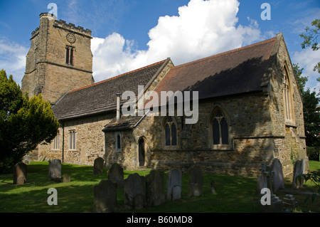 La Chiesa Parrocchiale di San Giovanni Battista Crawley West Sussex Regno Unito chiese Foto Stock