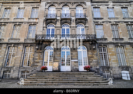 Ingresso, facciata, Musee des Beaux Arts, il museo delle belle arti, Arras, Nord Pas de Calais, in Francia, in Europa Foto Stock