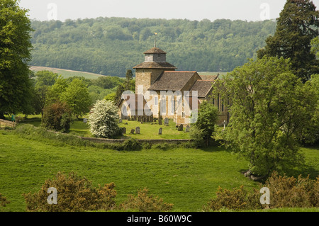 San Giovanni Evanglist la chiesa, Wotton Foto Stock