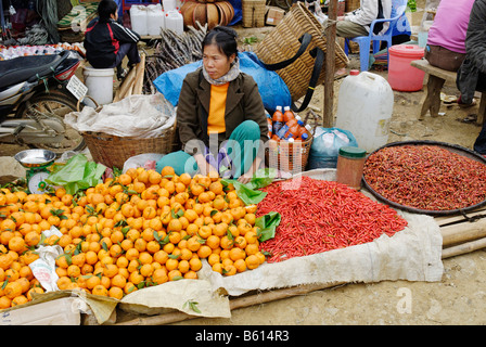 Mercato a Bac ha, Ha Giang Provincia del Vietnam del Nord, Asia Foto Stock