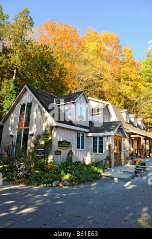 Benmiller Inn resort in Benmiller Ontario Canada durante i colori autunnali Foto Stock