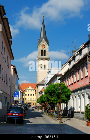 Il campanile della chiesa di protestante del San Pietro e Paolo Chiesa, Tuttlingen, Baden-Wuerttemberg, Germania, Europa Foto Stock