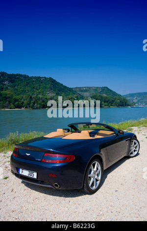 Aston Martin V8 Vantage auto sportiva Foto Stock