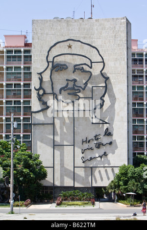 Ministero degli interni, foto di Che Guevara, Plaça de la Revolucion Square, Havana, Cuba, Caraibi Foto Stock