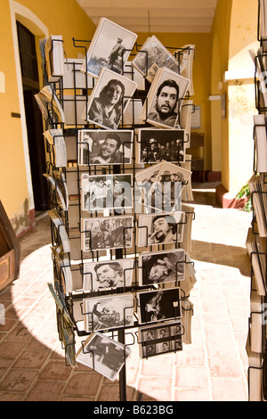 Cartoline che mostra eroi cubani, Trinidad, Sancti-Spíritus Provincia, Cuba, America Latina, America Foto Stock