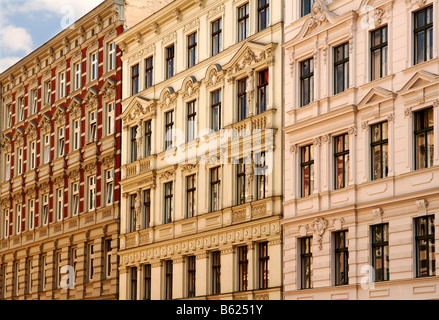 Le facciate del rinnovato appartamento residenziale edifici, Berlino-Kreuzberg, Berlino, Germania, Europa Foto Stock