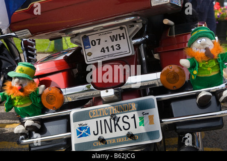 JINKS 1, Harley Davidson con targa privata, personalizzato, amato, senza dati, marchi di registrazione DVLA, registrazioni, su moto decorato Foto Stock
