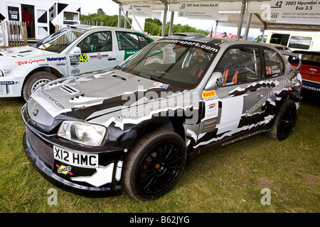 2003 Hyundai Accent WRC EVO 3.5 nel paddock di Goodwood Festival of Speed, Sussex, Regno Unito. Foto Stock