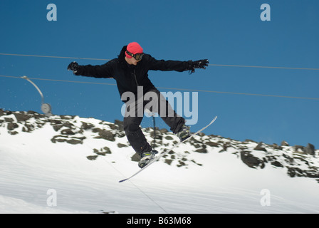 Giovani snowboarder a Turoa campi da sci, Ruapehu, Foto Stock