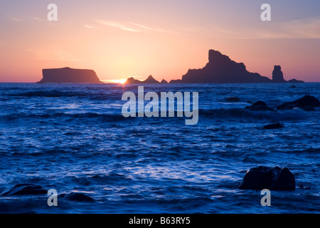 Tramonto a Rialto Spiaggia Costa Olimpico Parco nazionale di Olympic Washington Foto Stock