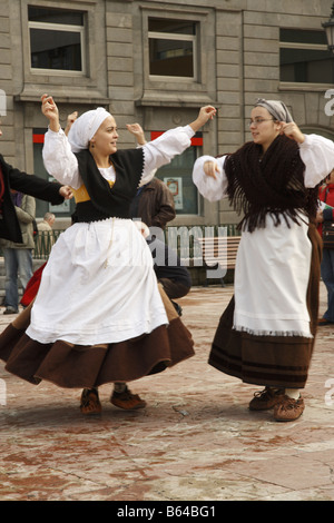 La Hedra San Estieban de les Cruces Uvieu, Oviedo Spagna Foto Stock