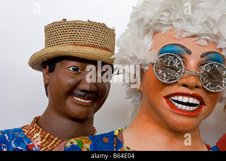 Il Brasile, Olinda, Giant cartapesta burattini utilizzato nel carnevale chiamato Bonecos Gigantes de Olinda Foto Stock