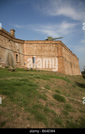 Il Castell de Montjuic sul promontorio di Montjuïc a Barcellona Foto Stock