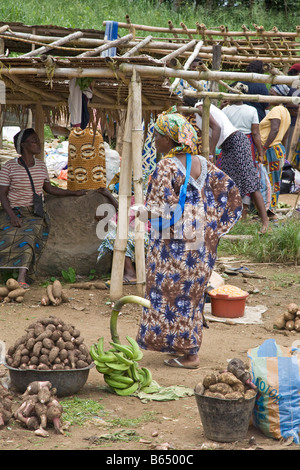 Mercato rurale Douala Camerun Africa Foto Stock