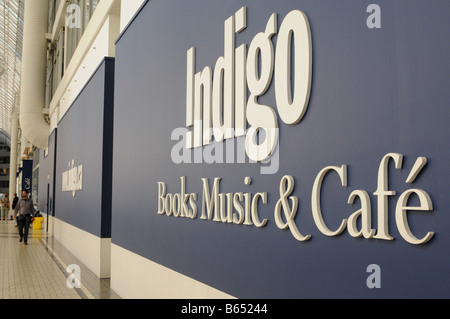 Indigo Libri Musica & Cafe, Toronto Eaton Centre Foto Stock