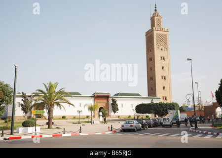 Moschea e ingresso al Palazzo Reale, Rabat, Marocco, Africa Foto Stock