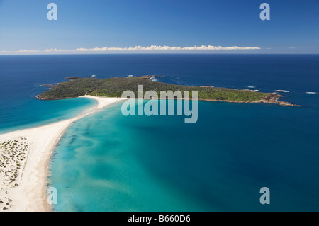 Fingal Bay Fingal Spit e punto Stephens Tomaree Parco Nazionale del Nuovo Galles del Sud Australia antenna Foto Stock