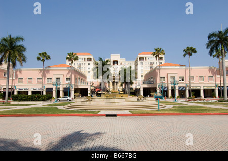 'Mizner Park" "Boca Raton e' 'Gold Coast della Florida degli Stati Uniti d'America Foto Stock