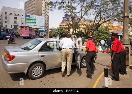 Il controllo di sicurezza centrale di Nairobi Kenya Africa Foto Stock