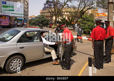 Il controllo di sicurezza centrale di Nairobi Kenya Africa Foto Stock