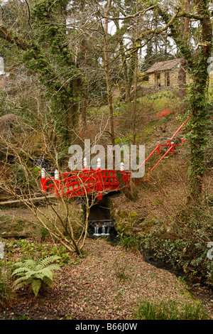 Ponte italiano, Clyne giardini, Swansea, West Glamorgan, South Wales, Regno Unito Foto Stock