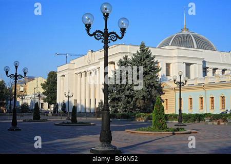 Edificio della Verkhovna Rada (parlamento) dell'Ucraina, Kiev, Ucraina Foto Stock