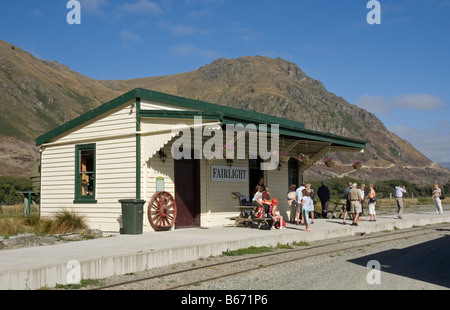 Treno a vapore che opera uno speciale turistico chiamato il Kingston Flyer in South Island, Nuova Zelanda Foto Stock