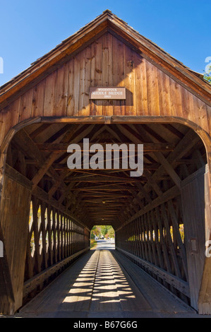 Tradizionale ponte coperto Woodstock ponte centrale Vermont new England USA Stati Uniti d'America Foto Stock