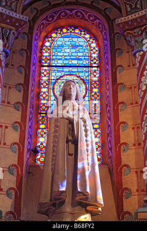 La chiesa romanica di San Austremoine (1130-1150), Issoire, Auvergne, Francia Foto Stock