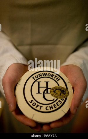 Tunworth Formaggio a pasta morbida, London, Regno Unito Foto Stock