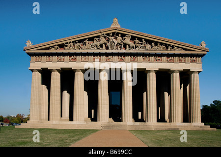 Una replica del famoso Partenone Greco si trova in Centennial Park in Nashville Tennessee e serve come un museo d'arte. Foto Stock