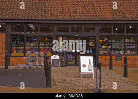 Adnams cantina & Cucina shop store in Harleston,Norfolk, Regno Unito Foto Stock