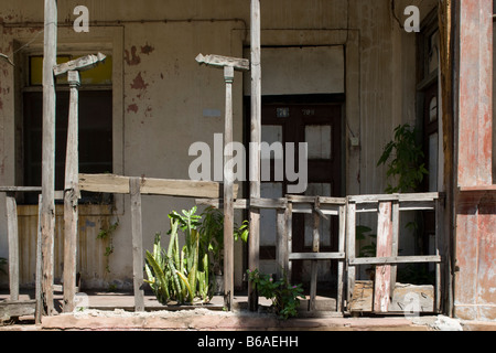 Africa Mozambico Maputo Dettagli di abbandono e degrado era coloniale casa nel centro della città Foto Stock