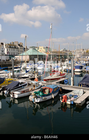 Plymouth Devon England Regno Unito Barbican e porto Foto Stock