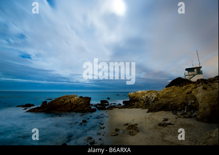 La vita torre di guardia presso Leo Carrillo State Beach Malibu California Foto Stock