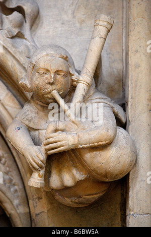 Beverley Minster fondata nel VIII secolo costruito principalmente XIII XIV secolo sculture East Riding of Yorkshire UK Gran Bretagna Foto Stock