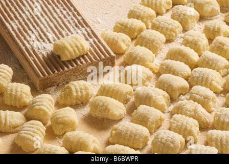 Italiano gnocchi fatti in casa Foto Stock