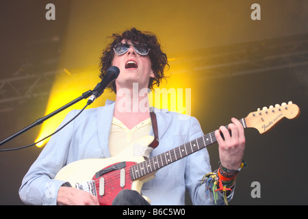 Blaine Harrison cantante del mistero getti di eseguire dal vivo sul palco in concerto presso il festival di Glastonbury Giugno 2008 Foto Stock