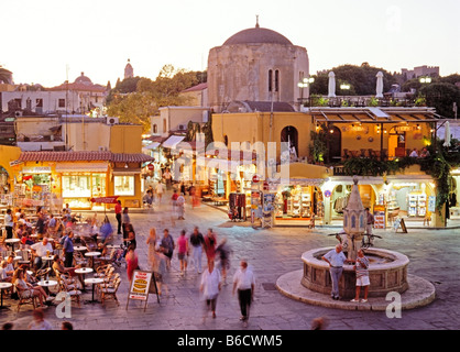 Grecia RODI, RODI Città Vecchia, Argykastron Square Foto Stock