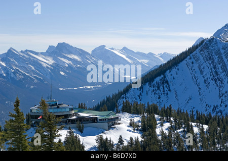 Base della funivia in cima al monte Sulphur, al parco nazionale di Banff, a Banff, Alberta, Canada Foto Stock