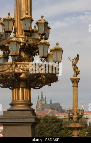 GOLDEN MUSE colonna la sala concerti Rudolfinum CITTÀ VECCHIA Staré Mesto Praga REPUBBLICA CECA Foto Stock