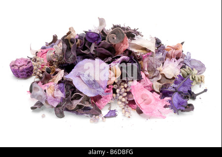 Fiori Secchi Potpourri profumato Home decorazioni sparse su un tavolo con  il n. di persone come una superficie piana di laici immagine colorata Foto  stock - Alamy