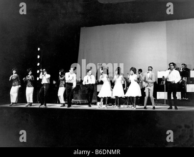 TAMLA MOTOWN agisce a Rotterdam in aprile 1965 Foto Stock