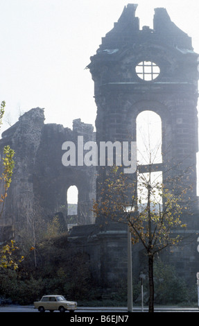 Rovine della Frauenkirche, la Chiesa di Nostra Signora, storica immagine scansionata da diapositiva, Dresda, Sassonia, DDR, Germania orientale, Germania, Foto Stock