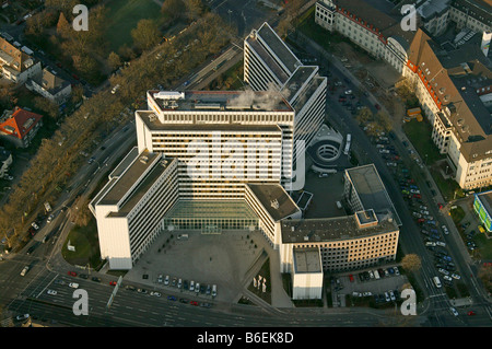 Fotografia aerea, EON Ruhrgas sede, fornitura di gas e di energia di alimentazione, società multi-storey edificio per uffici, Essen, la zona della Ruhr, n. Foto Stock