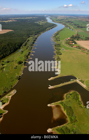 Vista aerea, Elba, il corso del fiume, Dike, protezione contro le acque alte Elbe pennelli, Hitzacker, Bassa Sassonia, Germania, UE Foto Stock