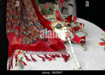 Decorazione in una maschera shop a Burano, Venezia, Venezia, Italia e Europa Foto Stock