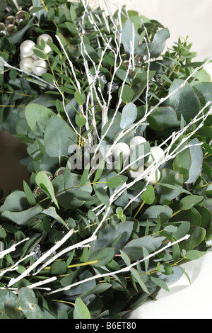 Close up di Natale corona di eucalipto Foto Stock
