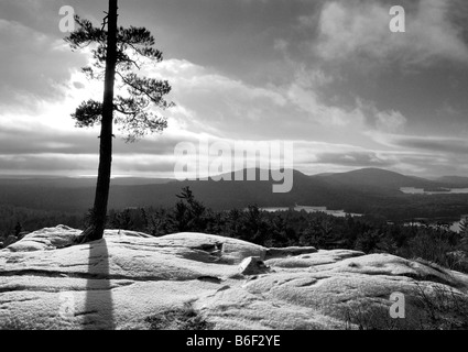 Una vista spettacolare dal La Cloche montagne in Killarney Park, Nord Ontario, Canada Foto Stock