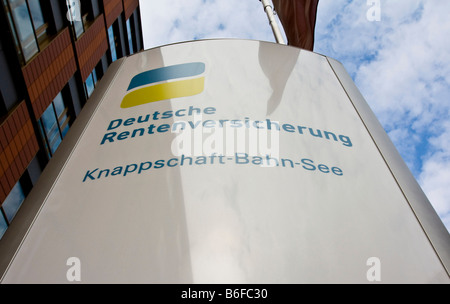 Deutsche Rentenversicherung, tedesco di assicurazione pensione, logo e digital signage, Francoforte Hesse, Germania, Europa Foto Stock